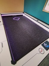 Notre zone d'activité pour ce service Bar tendance avec cocktails spéciaux et fléchettes connectées pour un moment entre amis à